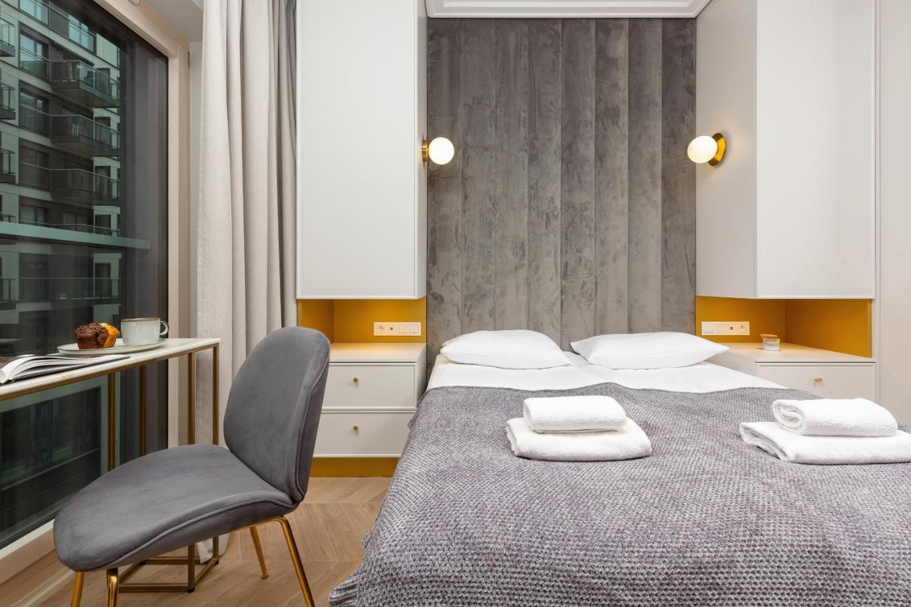 Mennica Residence Central Apartment By Renters Prestige Varsovie Extérieur photo