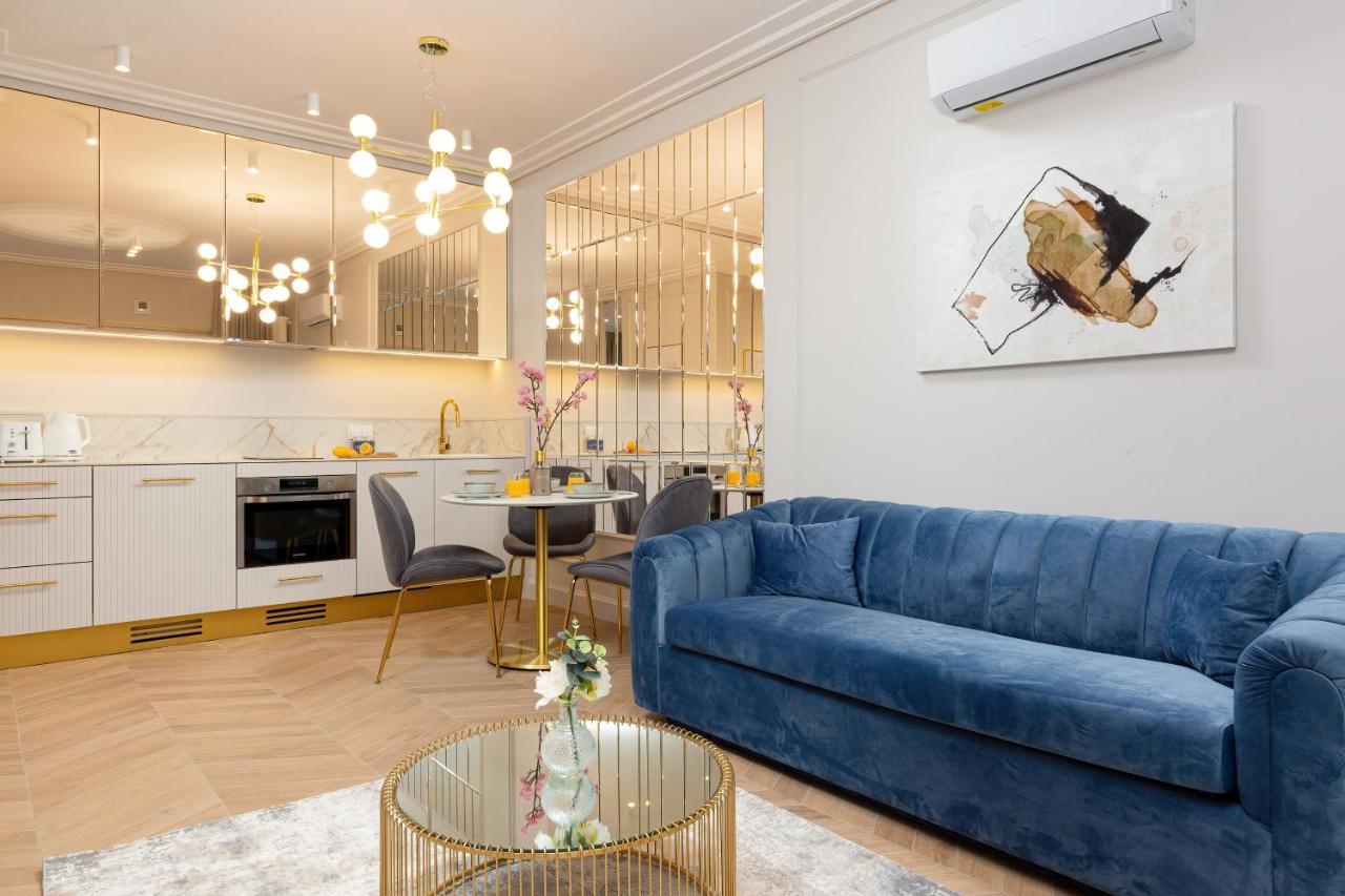 Mennica Residence Central Apartment By Renters Prestige Varsovie Extérieur photo